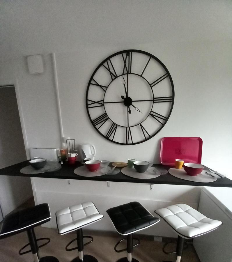 Apartment Hyper Centre, F2 Refait A Neuf Vire (Calvados)